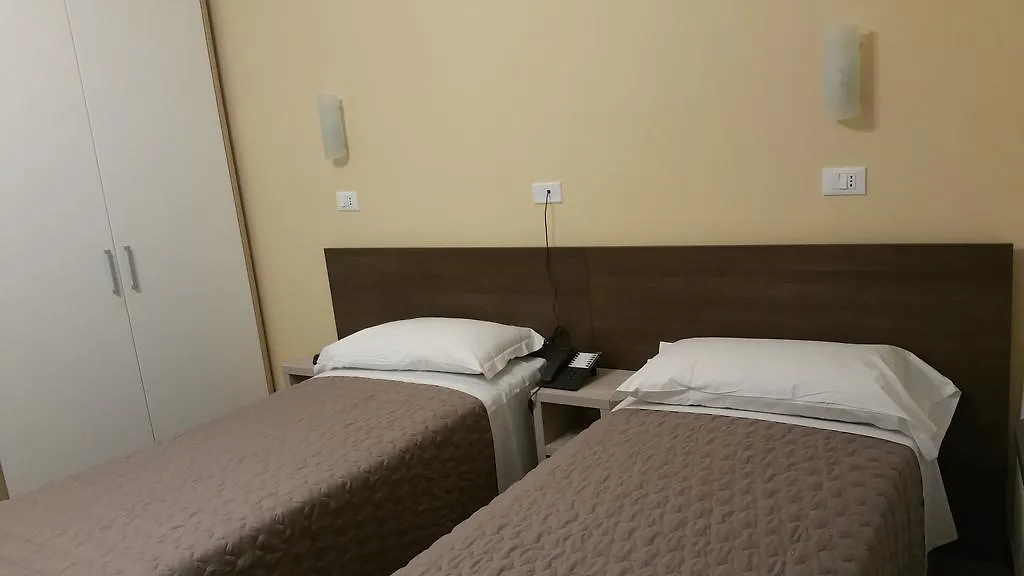 Hotel Tommaseo 제노바 0*,  이탈리아